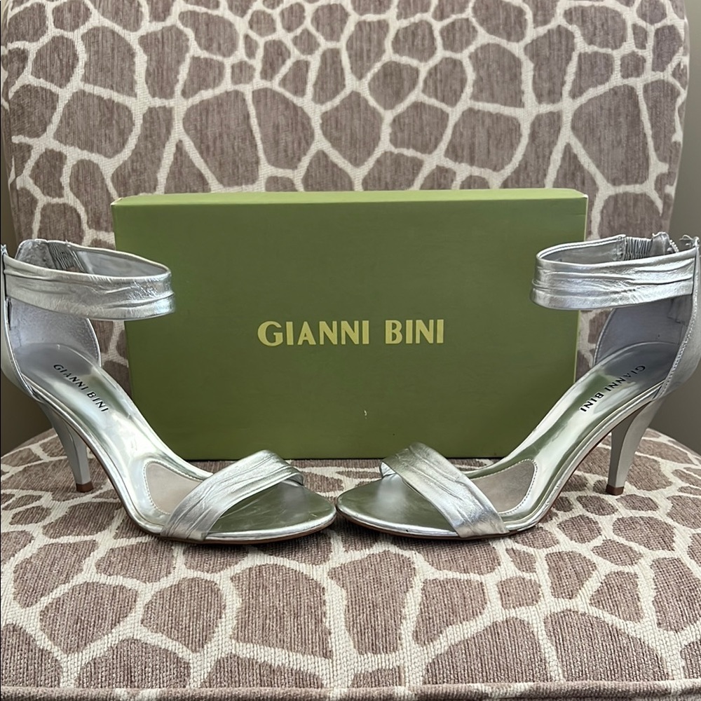 Gianni Bini Metallic Silver Heels